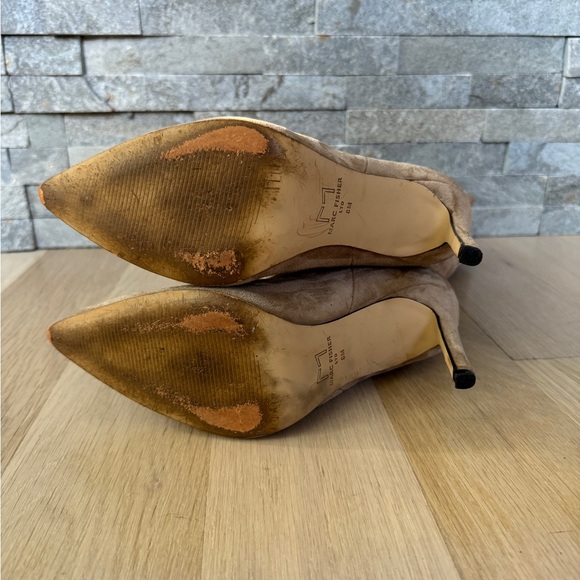 Marc Fisher Tan Beige Suede High Heel Boots 8 - Picture 11 of 16